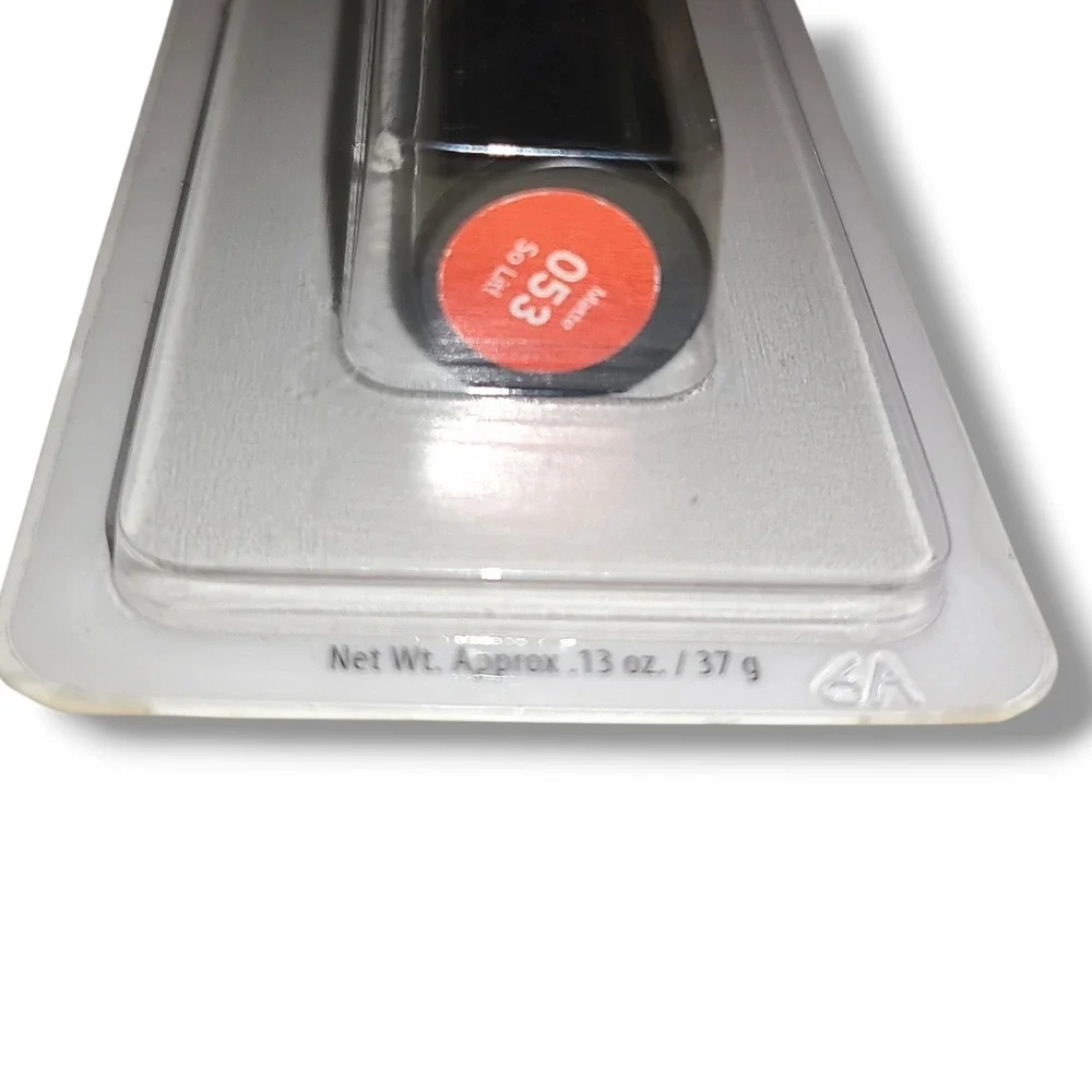 Revlon Super Lustrous 